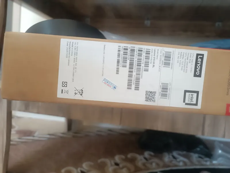 Lenova V15 G5 IRL