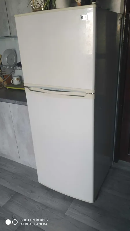 Продаётся холодильник LG No Frost в хорошем состоянии — фото 2