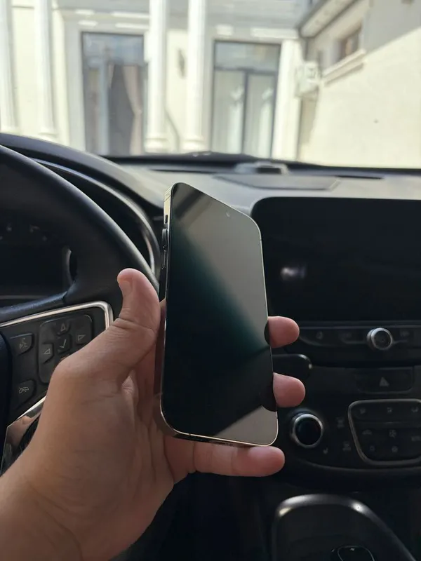 Iphone 14 Pro turbo sim 5