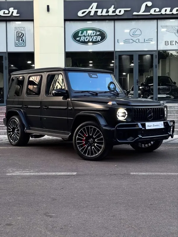 Mercedes Benz G63 AMG 8