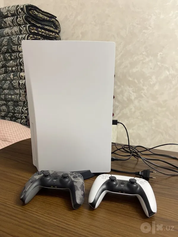 PlayStation 5 Disc Edition 1TB + 2 та джойстик — идеал ҳолатда 1 PlayStation 5 Disc Edition 1TB + 2 та джойстик — идеал ҳолатда 1