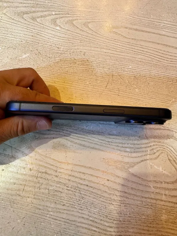 Iphone 17 pro ZA/A Blue 3 Iphone 17 pro ZA/A Blue 3