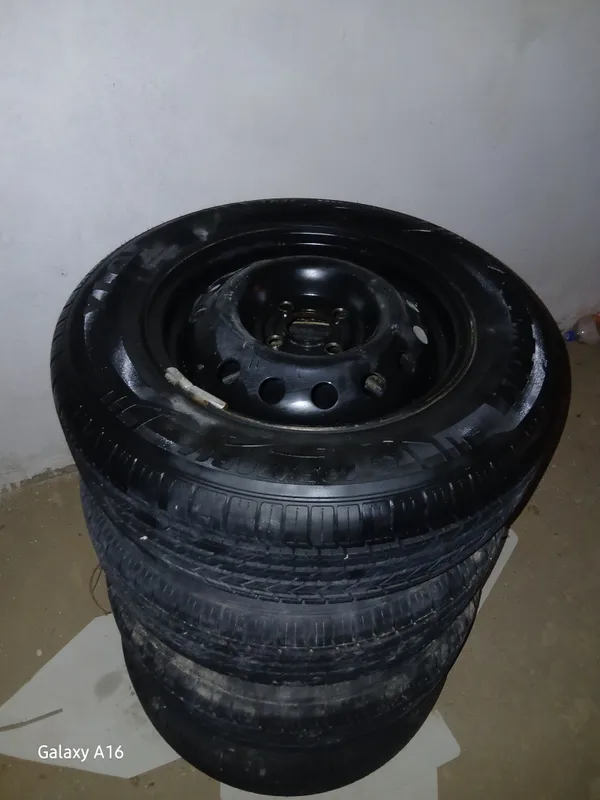 185/70R14 Yallama 3 185/70R14 Yallama 3