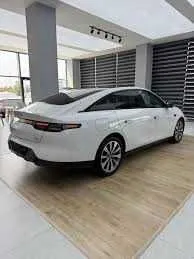 Leapmotor C 01 Premium Hybrid 216 naxt va halol nasiyaga — фото 1