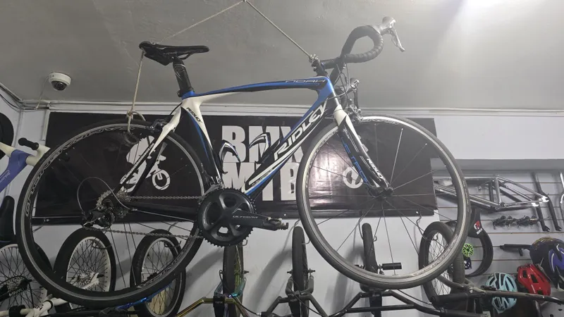 Карбоновый шоссейный велосипед RIDLEY 2