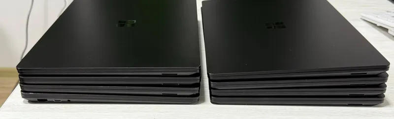 Surface Laptop 4 - Core I7-1185G7/16GB/512GB 4 Surface Laptop 4 - Core I7-1185G7/16GB/512GB 4