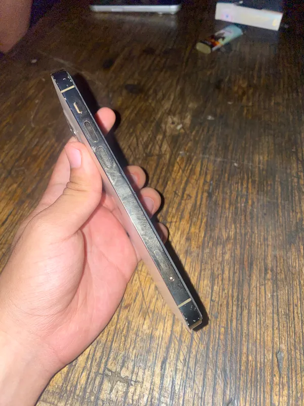 Iphone 12 pro 4