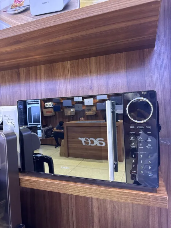 Микроволновка от 7Tech 23L 1