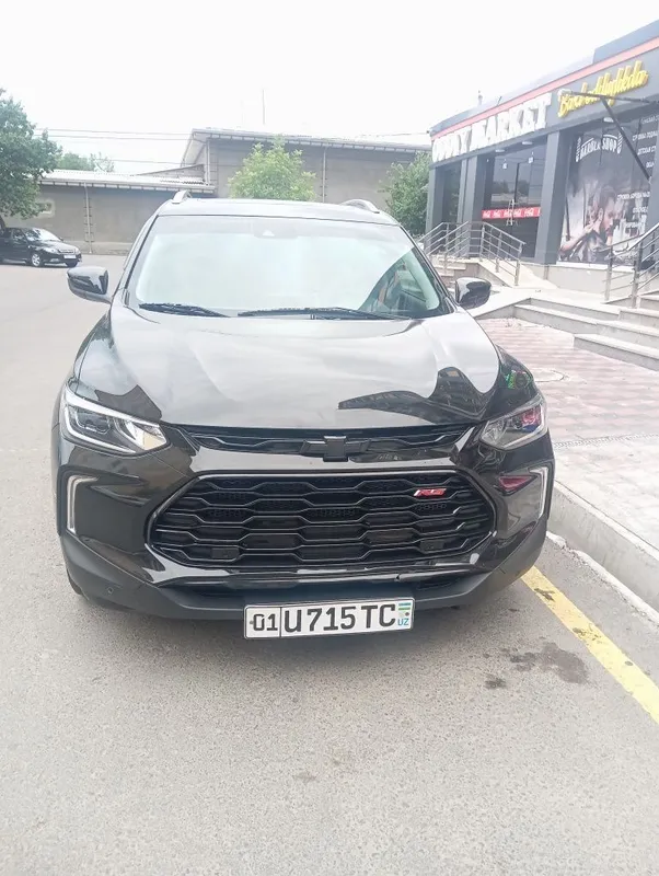 Tracker sotiladi toza