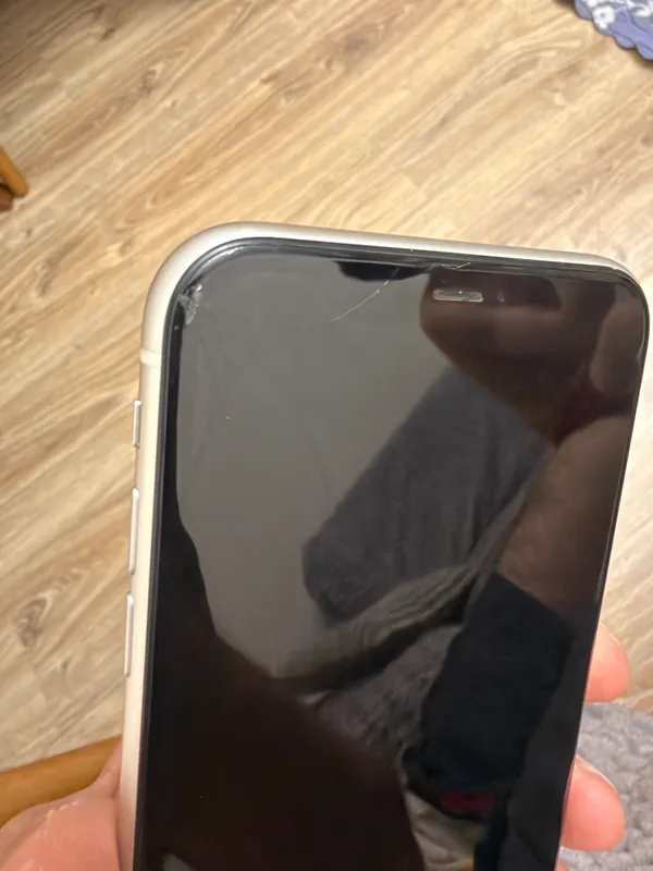 iPhone 11, белый, 128 ГБ, 75% 4 iPhone 11, белый, 128 ГБ, 75% 4