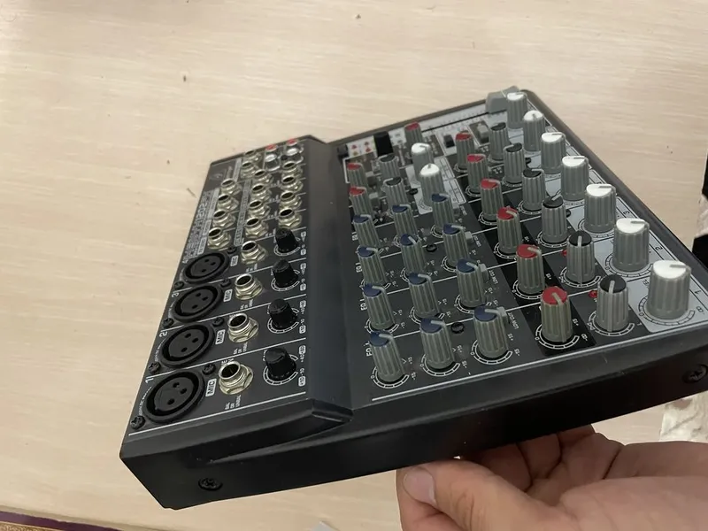 Behringer xenyx1202 fx sotiladi — фото 1