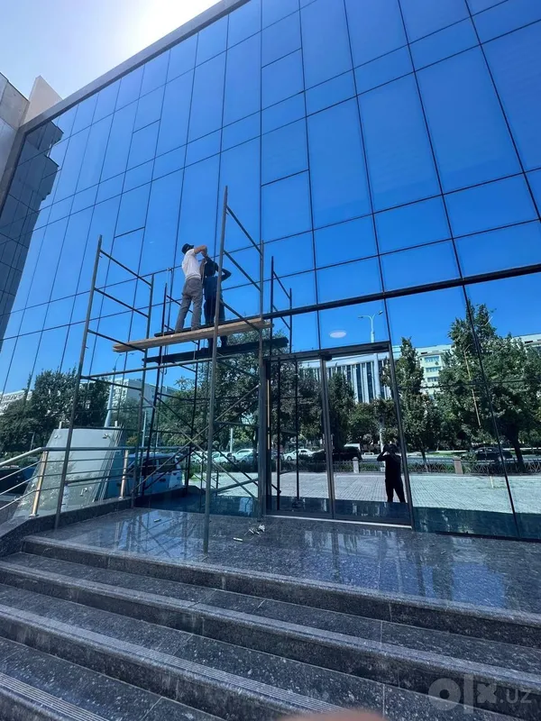 Жп фасад стекло окна алюкобонд и сухой монтаж крупни обькть 8 Жп фасад стекло окна алюкобонд и сухой монтаж крупни обькть 8
