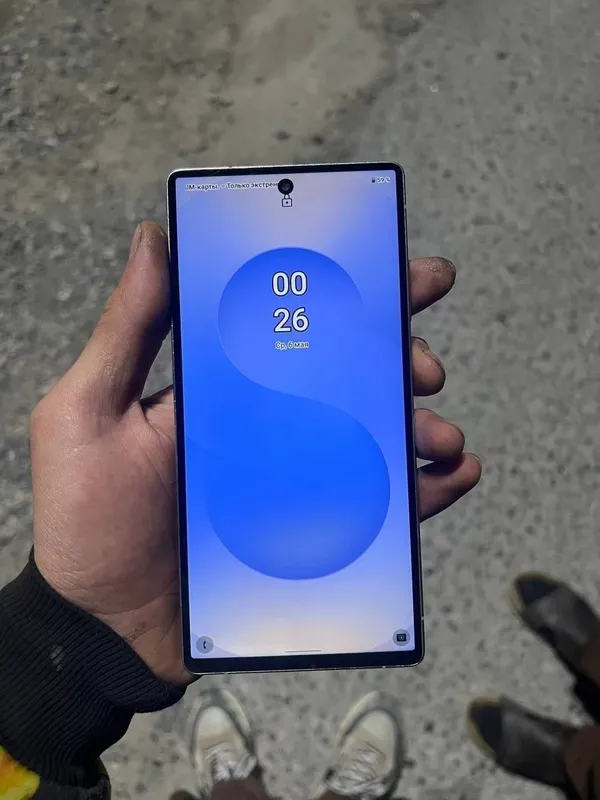 Samsung s25ultra lux kopiya qirilgan joylari bor — фото 1