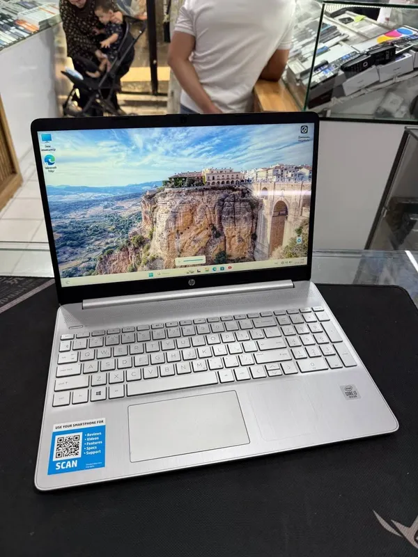 HP Noutbuk