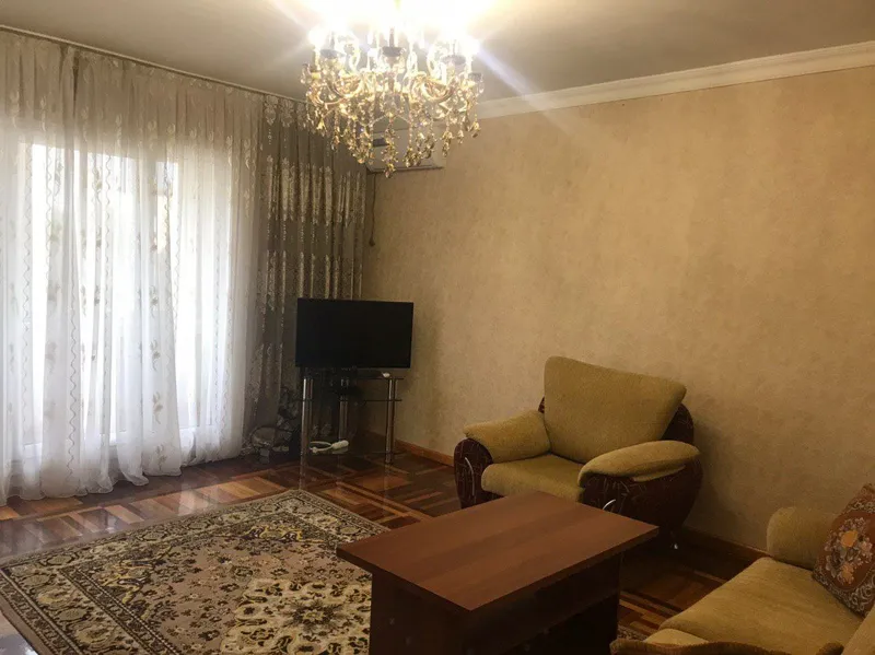 Сдаётся квартира на метро Ойбек 8