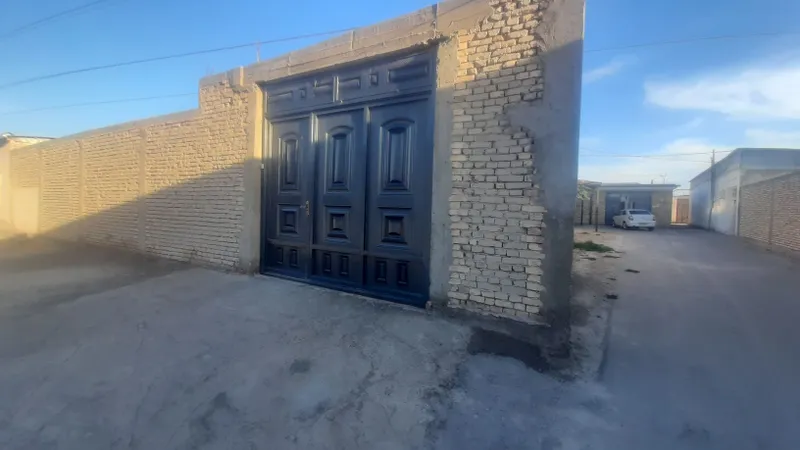 учаска сотилади .