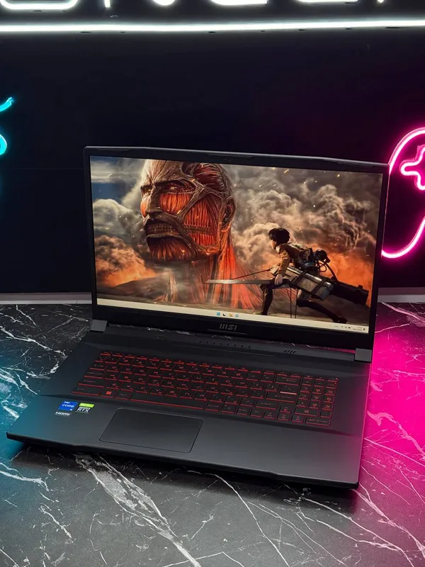 Kuchli igrovoy noutbuk MSI Thin 17 2