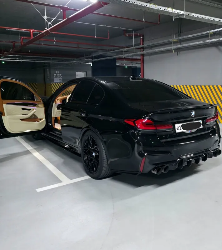 Продам свой Bmw g30 в идеальном состоянии! Фуловой комплектация! 5 Продам свой Bmw g30 в идеальном состоянии! Фуловой комплектация! 5
