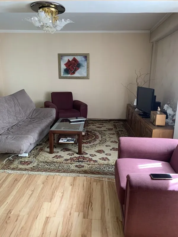 3/3/4 метро Ойбек! Трёхкомнатная третий этаж! Аренда 600 $ — фото 1