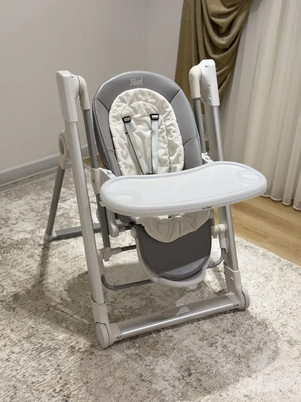 Comfort + Jikel kompaniyasidan 2 tasi 1 da KACHEL va ovqatlantirish stulchasi 1 Comfort + Jikel kompaniyasidan 2 tasi 1 da KACHEL va ovqatlantirish stulchasi 1