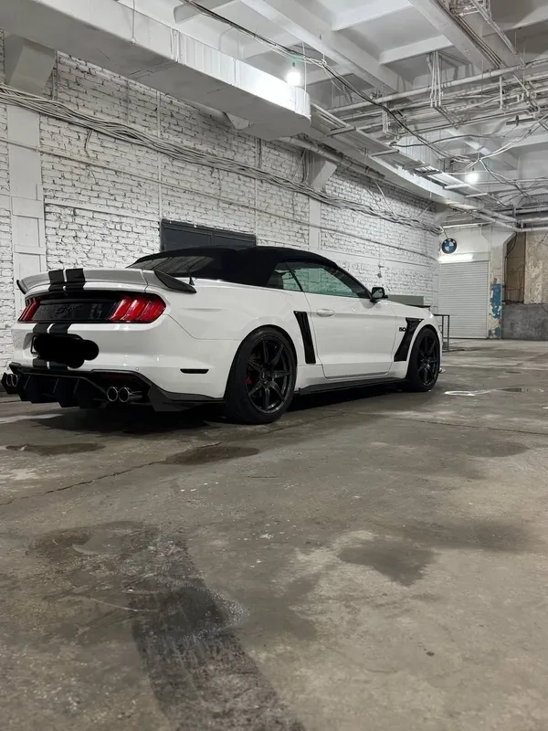 Ford mustang gt 5л — фото 2