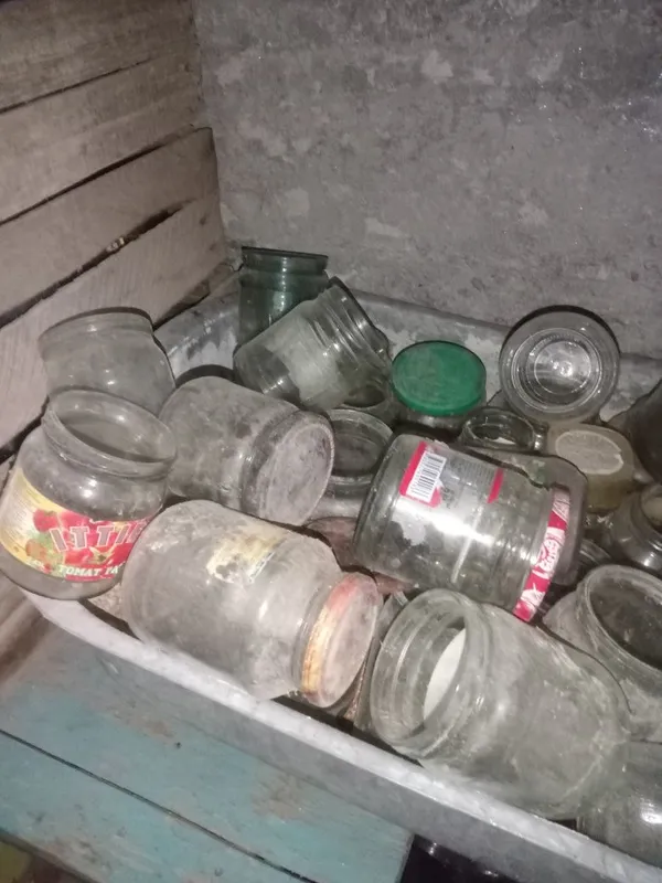 Бўш шиша банкалар тўплами сотилади 3