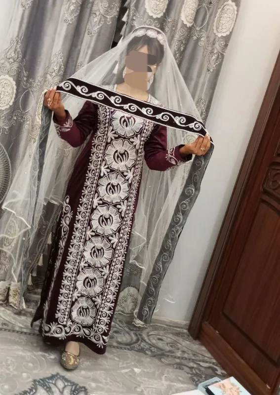 Комплект платьев для невест Комплект платьев для невест