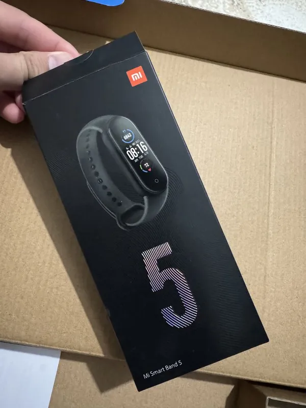 Mi band 5 срочно