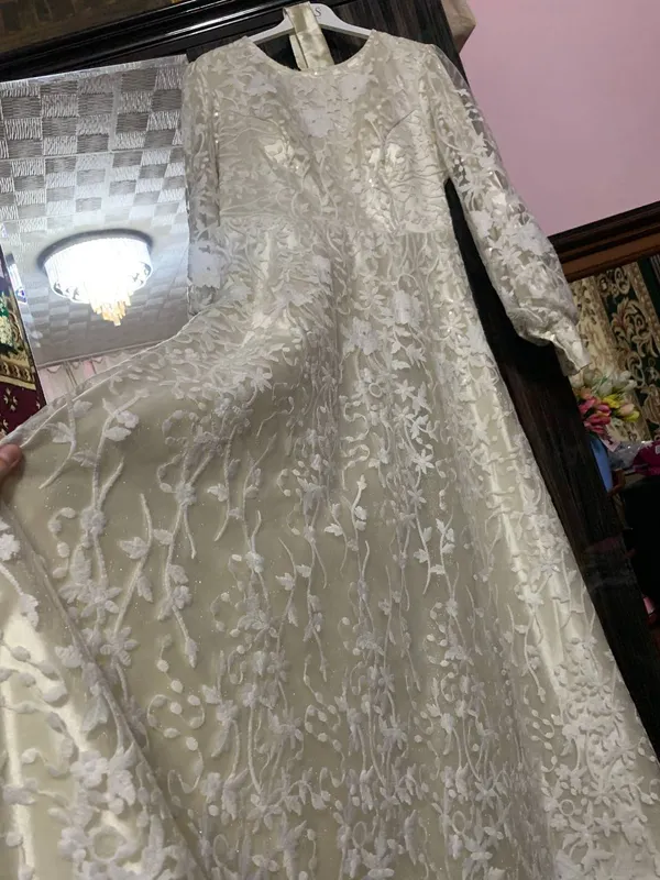 Вечерний койне ivory рангда бр мата кийлган 250000 — фото 1