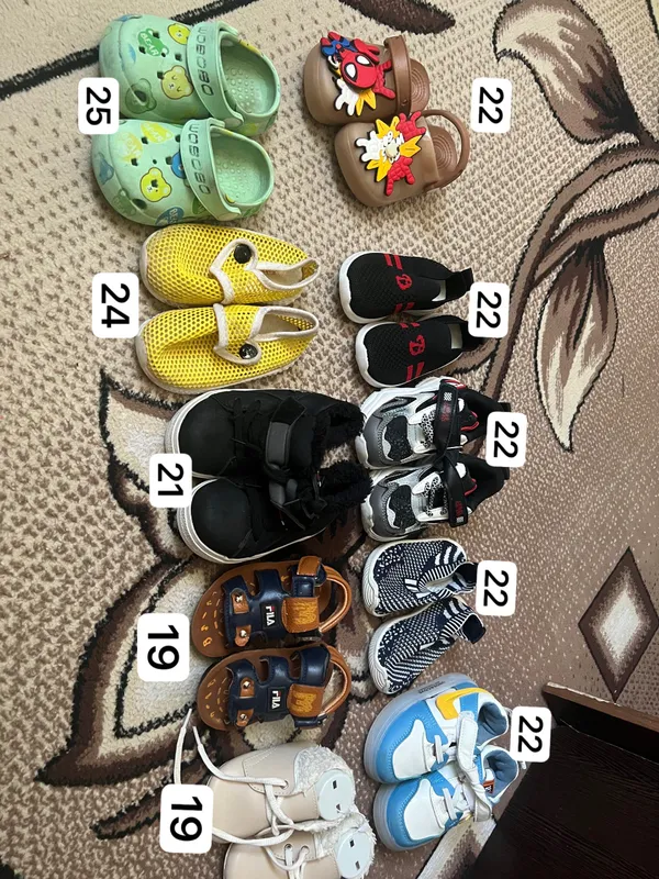 Продаю детскую обувь 2