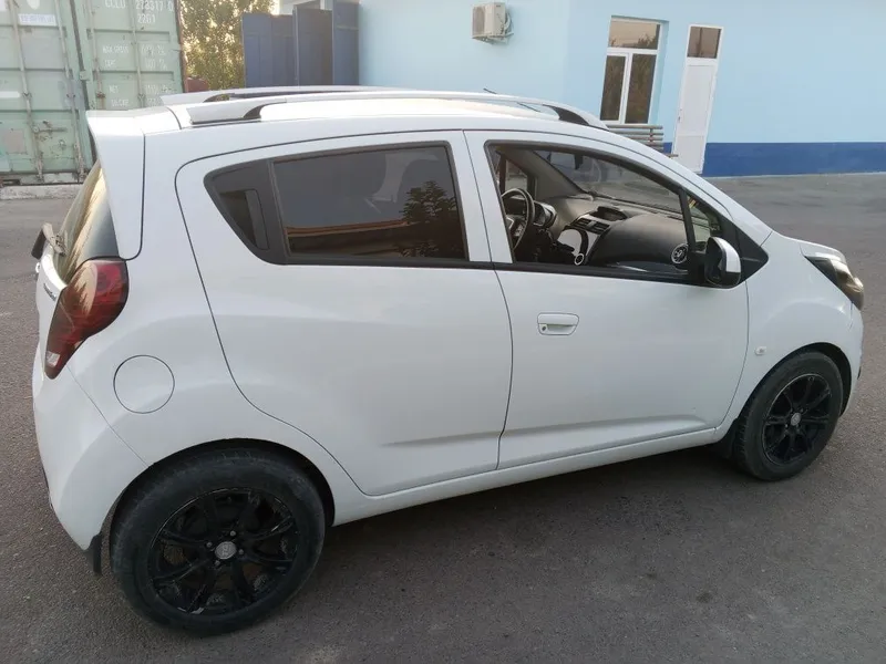 Продажа Spark 2020 года автомат хороший состояние 3 Продажа Spark 2020 года автомат хороший состояние 3