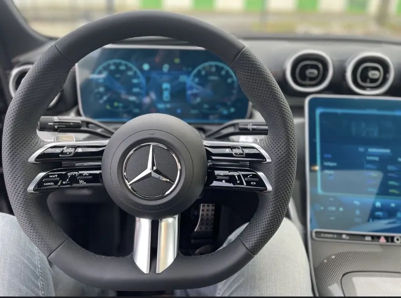Mercedes Benz C 180 AMG line 2026 8 Mercedes Benz C 180 AMG line 2026 8