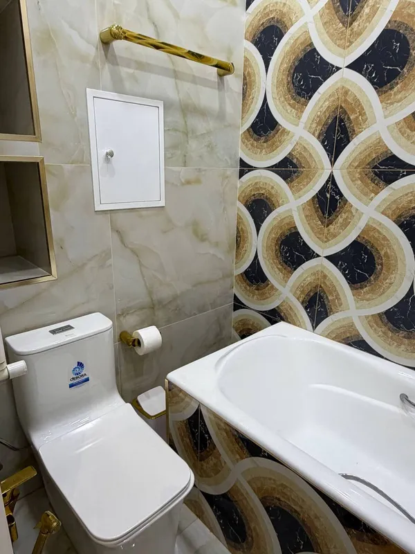 Mirabod tumanida 71.15 m² maydonli 3 xonali kvartira sotiladi 8