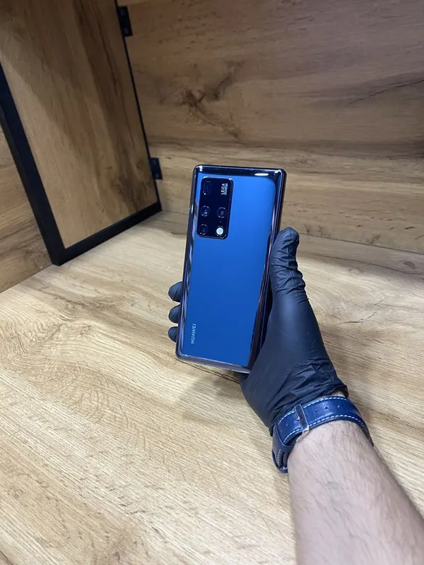 Huawei Mate X2 sotuvda — фото 2