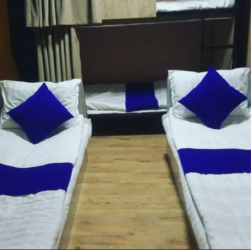 Hostel Xostel Mehmonxona Gastinitsa Ijaraga uy Kunlik kvartira