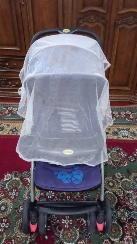 bolalar kalyaskasi sotiladi holati yaxshi 4