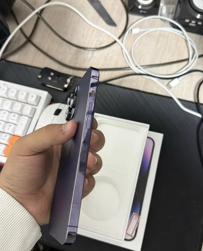 Iphone 14 pro max 5