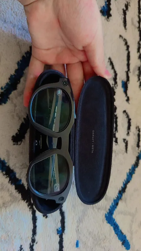 Ray-ban meta Smart Glasses buetotoothga ulanadi 1 Ray-ban meta Smart Glasses buetotoothga ulanadi 1
