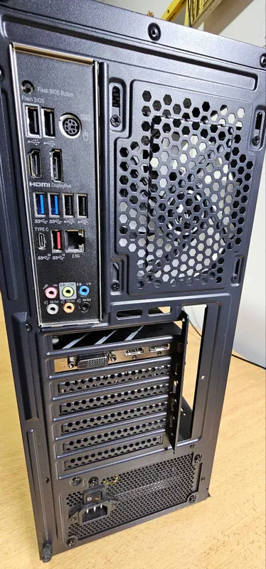 Игровой ПК, Core i7-10700, GTX 1660 6ГБ, RAM 16 ГБ 4 Игровой ПК, Core i7-10700, GTX 1660 6ГБ, RAM 16 ГБ 4