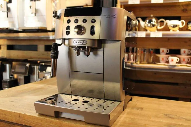 Кофемашина Итальянское DELONGHI Все Модели Есть Современный Дизайн ! — фото 3