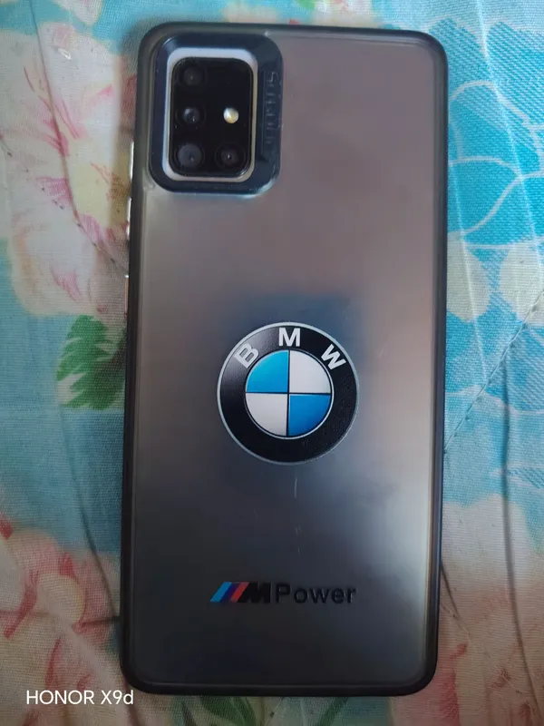 Samsung Galaxy A51 — фото 1