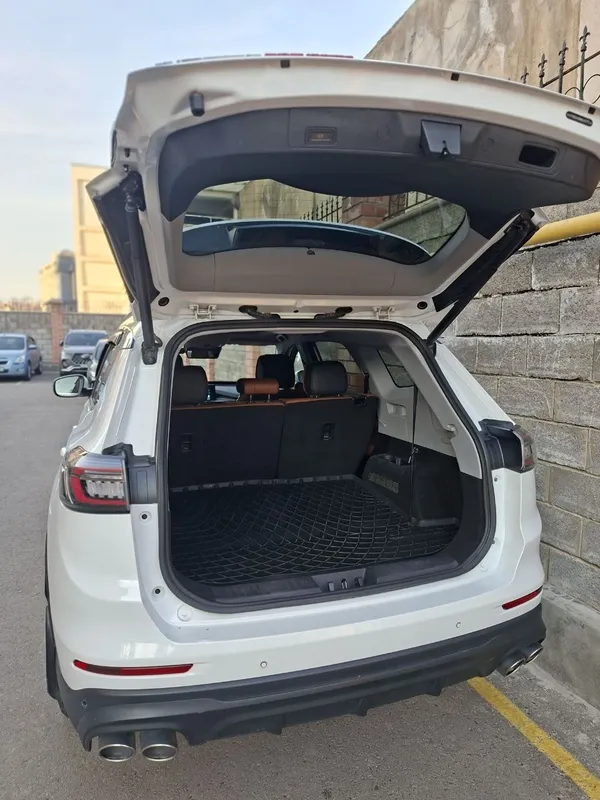 Срочно продам свою Chery 8 promax белого цвета в хорошем состоянии . — фото 3