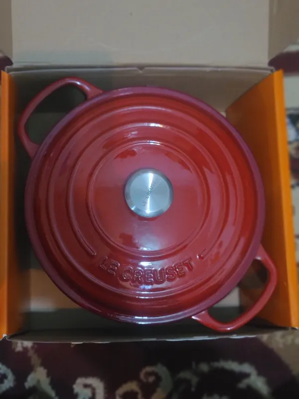 Le creuset qozon chugun Fransiya 2