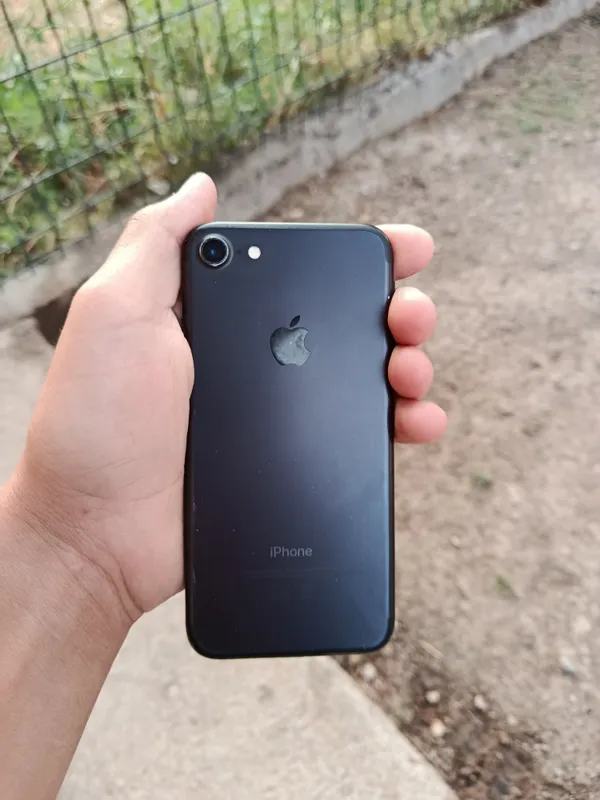 iphone 7 sotiladi