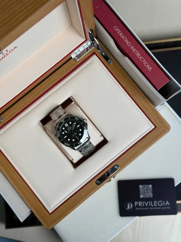 NEW Omega Seamaster Diver 300M Master Co-Axial 42 зел