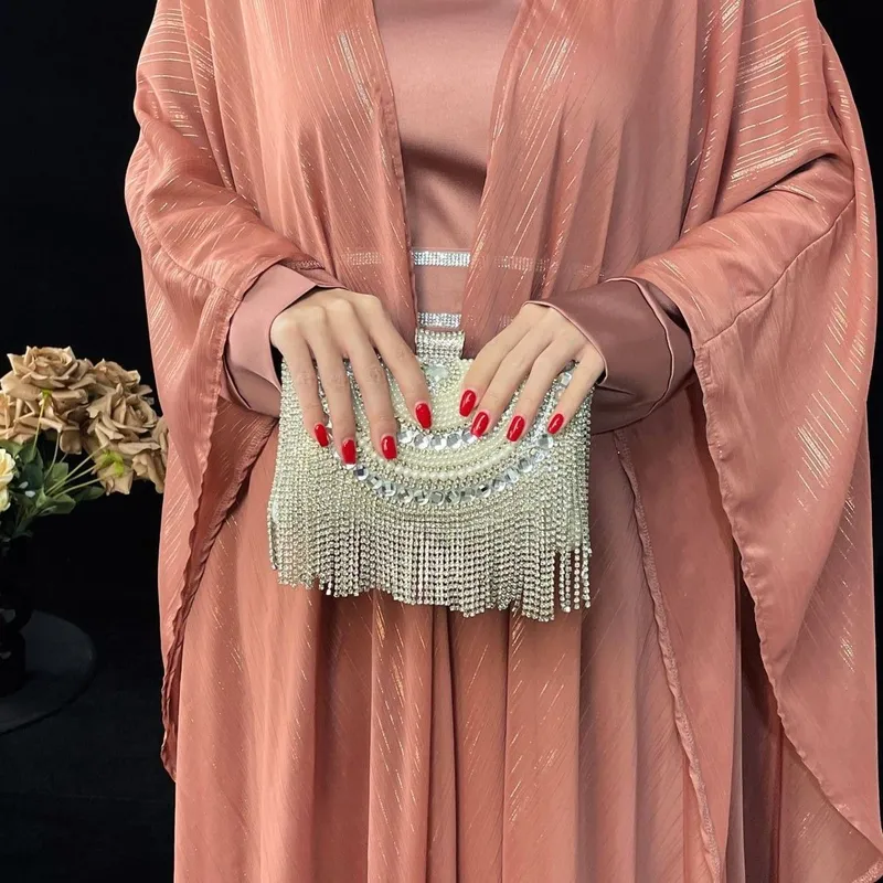 Ayollar kiyim dokoni — фото 2