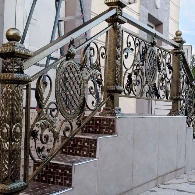 Perila, darvoza, reshetka, naves 6