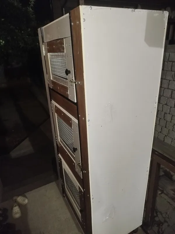 Plast dekordan qafas Plast dekordan qafas