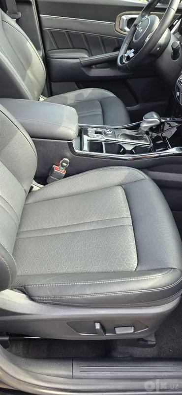 KIA SORENTO 2023 yil 3 KIA SORENTO 2023 yil 3