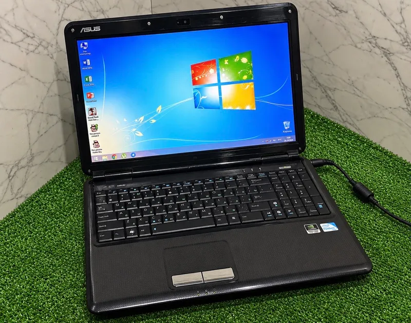 ASUS K50IN noutbuki 1 ASUS K50IN noutbuki 1